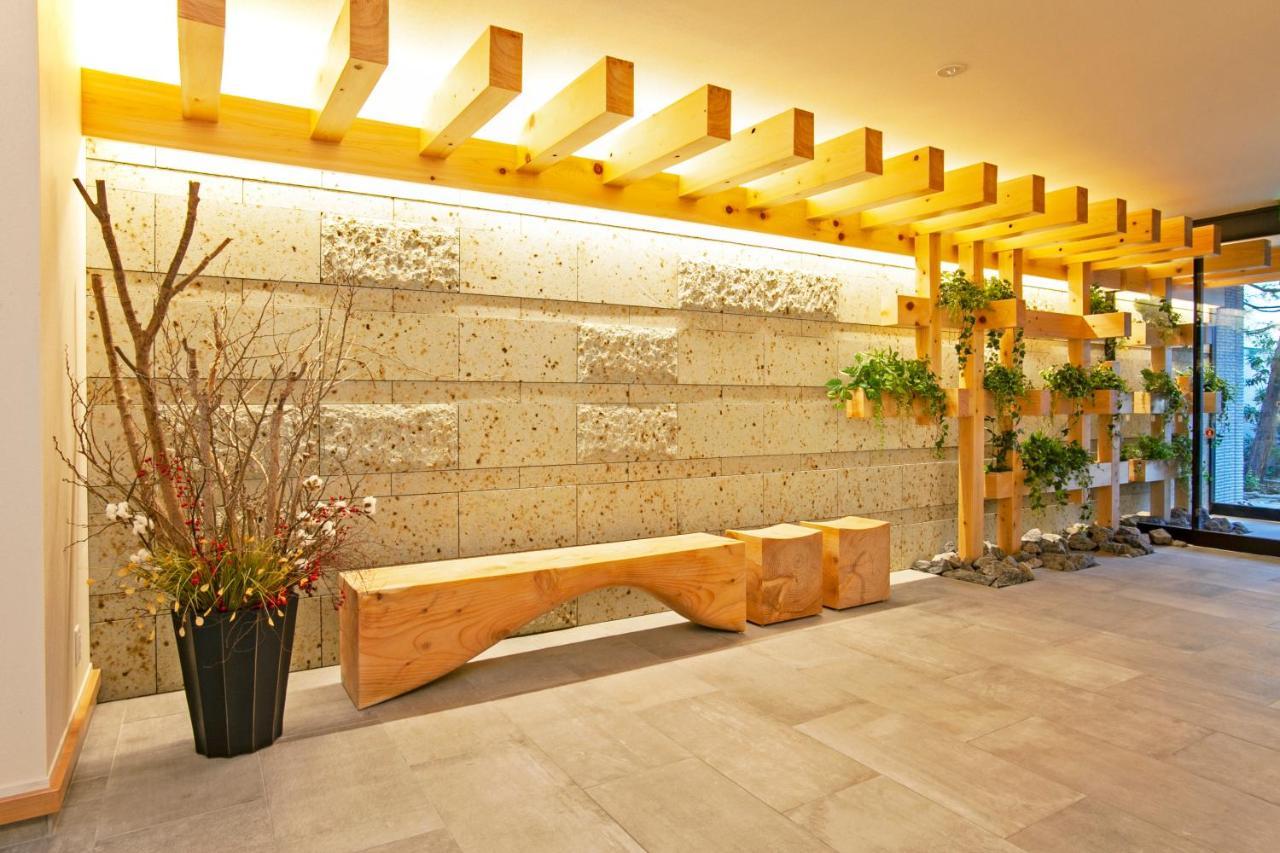 Grand Base Osu Aparthotel Nagoya Bagian luar foto